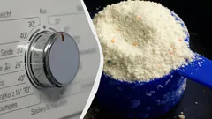 Pesujauheen sijaan käytän tätä: se ei vahingoita kangasta eikä tukkeuta putkia